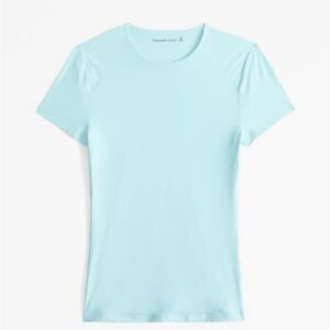 Soft Matte Seamless Tuckable Baby Tee